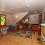 Modrin Wellness V Cene Hotel